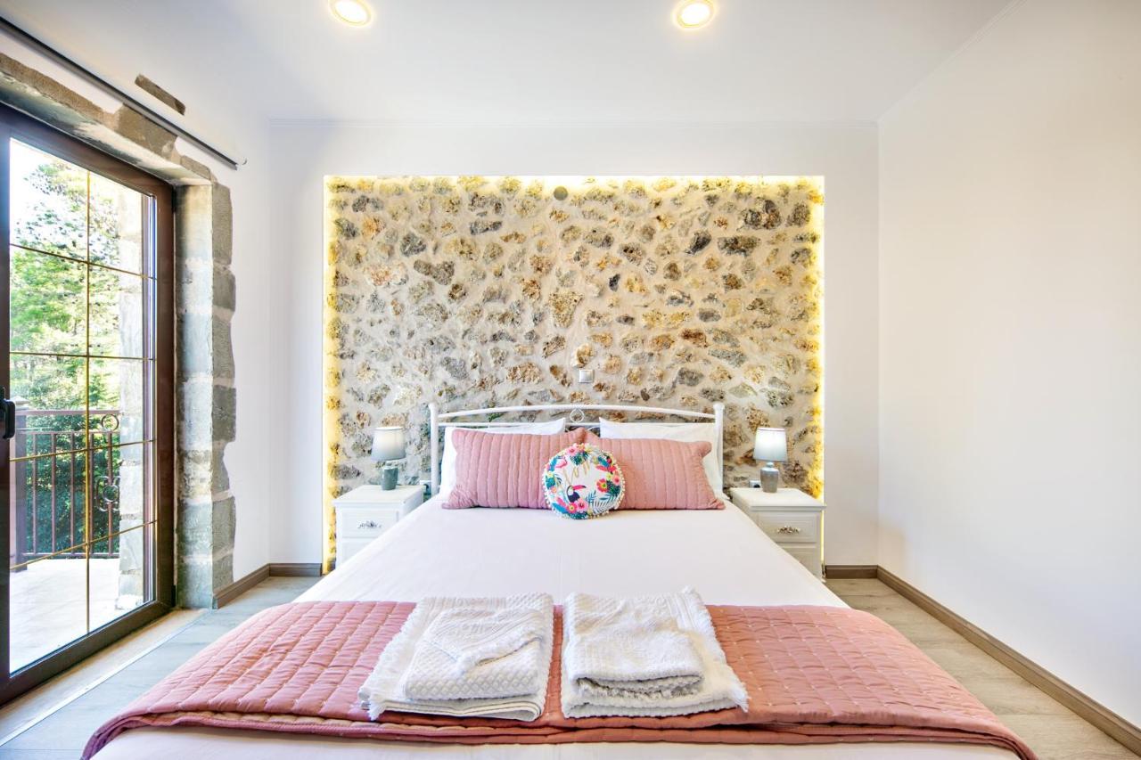 Filia Stone Villa Guviá Kültér fotó